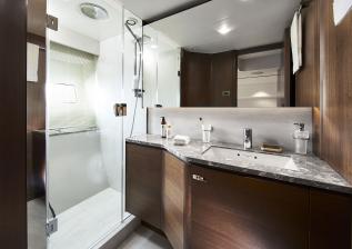 y85-interior-port-cabin-bathroom-walnut-satin.jpg