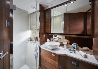 f55-interior-forward-cabin-bathroom.jpg