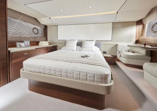 f55-interior-owners-stateroom-blinds-down.jpg