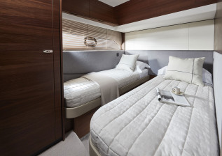 f55-interior-starboard-cabin.jpg