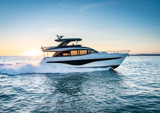 y72-exterior-white-hull-9-v3.jpeg