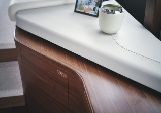 f55-interior-saloon-sideboard-walnut-satin-2022.jpg