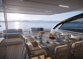 s80-cockpit-with-table-extended-cgi.jpg