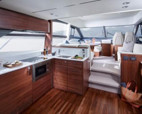 Première Mondiale du Nouveau PRINCESS 49 au Cannes Yachting Festival 