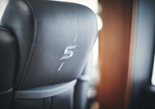 s66-interior-helm-seat-headrest-detail-walnut-satin.jpg