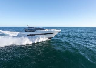 v78-exterior-white-hull-06.jpg