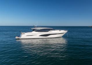 v78-exterior-white-hull-11.jpg