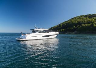 v78-exterior-white-hull-15.jpg