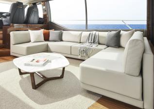 v78-interior-saloon-seating-area-walnut-gloss.jpg