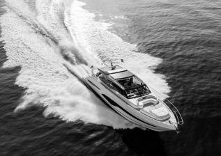 v65-exterior-white-hull-18.jpg