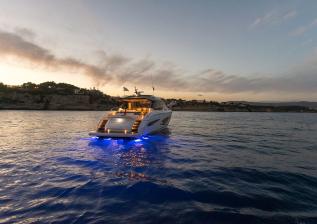 v65-exterior-white-hull-23.jpg