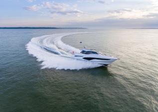 v60-exterior-white-hull-1.jpg
