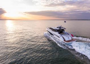 v60-exterior-white-hull-5.jpg