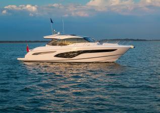 v60-exterior-white-hull-15.jpg