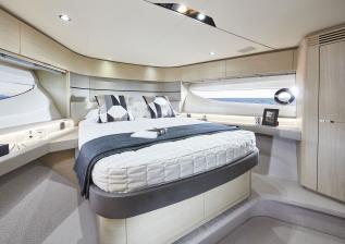 v60-interior-forward-cabin-alba-oak-satin.jpg