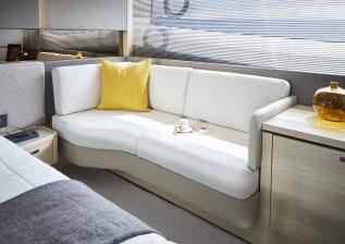 v60-interior-owners-stateroom-sofa-alba-oak-satin.jpg