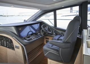 v55-interior-helm-press-images.jpg