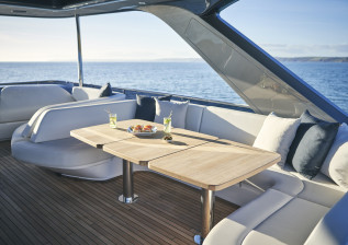 y72-exterior-flybridge-dining-table-1.jpg