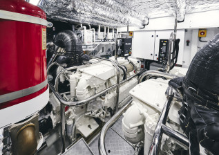 y72-interior-engine-room-1.jpg