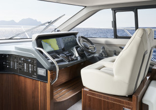 f50-interior-helm-walnut-satin-2022.jpg