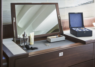 f50-interior-owners-dressing-table-walnut-satin.jpg