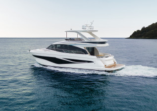 f58-exterior-white-hull-5.jpg