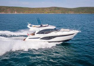 f50-exterior-white-hull-04-2022.jpg