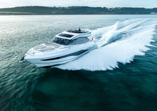 s65-exterior-white-hull-2.jpg