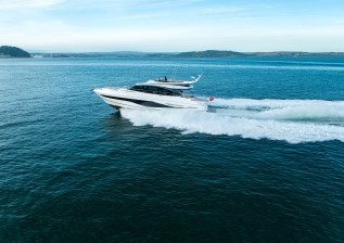 s65-exterior-white-hull-4.jpg