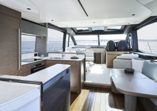 s65-interior-saloon-with-optional-seat-silver-oak-satin.jpeg