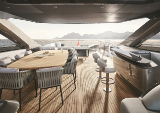 flybridge-2-rt.jpg