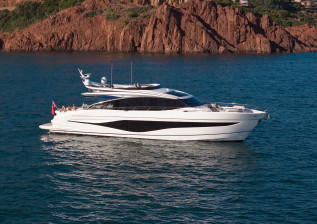 s80-exterior-white-hull-19.jpg