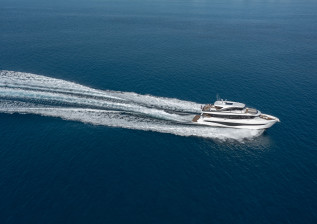x80-exterior-lifestyle-running-2.jpg