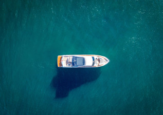 y85-exterior-white-hull-4-2022.jpg