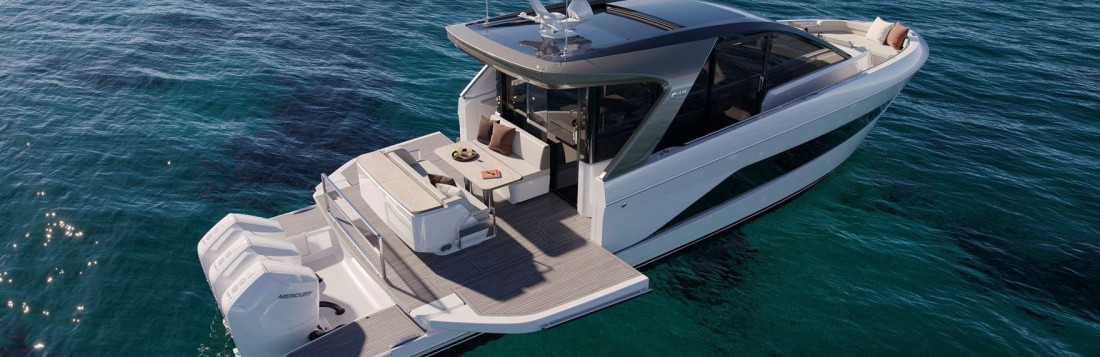 PRINCESS C48 Deck Saloon